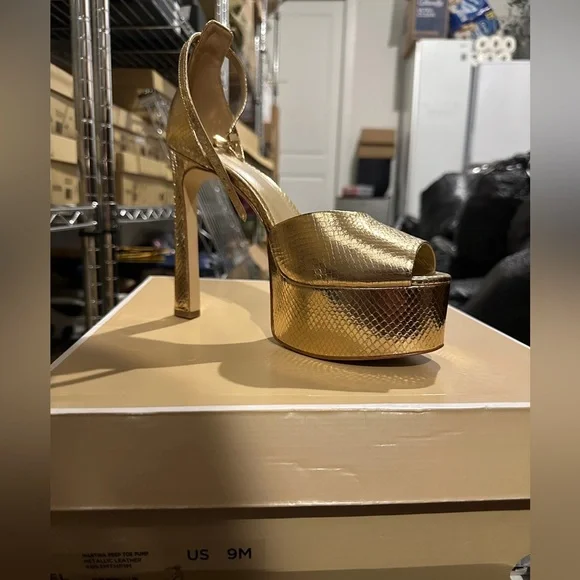 Michael Kors | Martina Metallic Snake Embossed Leather Peep-Toe Platform Pump - Picture 3 of 3